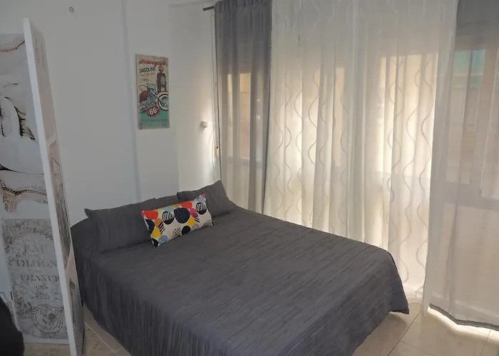 Estudio En Playa De Wifi * フエンヒロラ