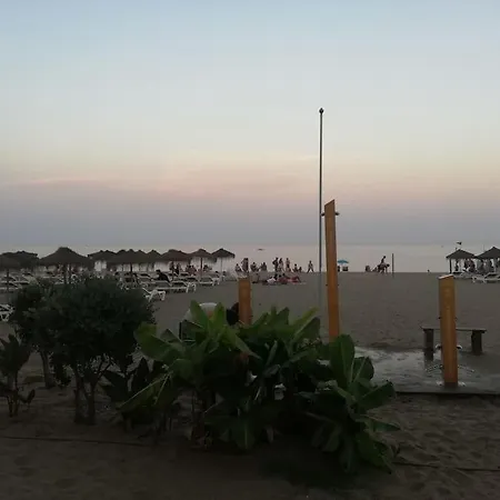 Estudio En Playa De Wifi * Fuengirola